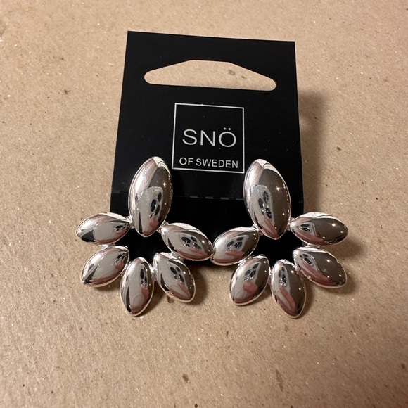 4 pairs of new Scandinavian earrings silver gold and turquoise stone. - Picture 7 of 11